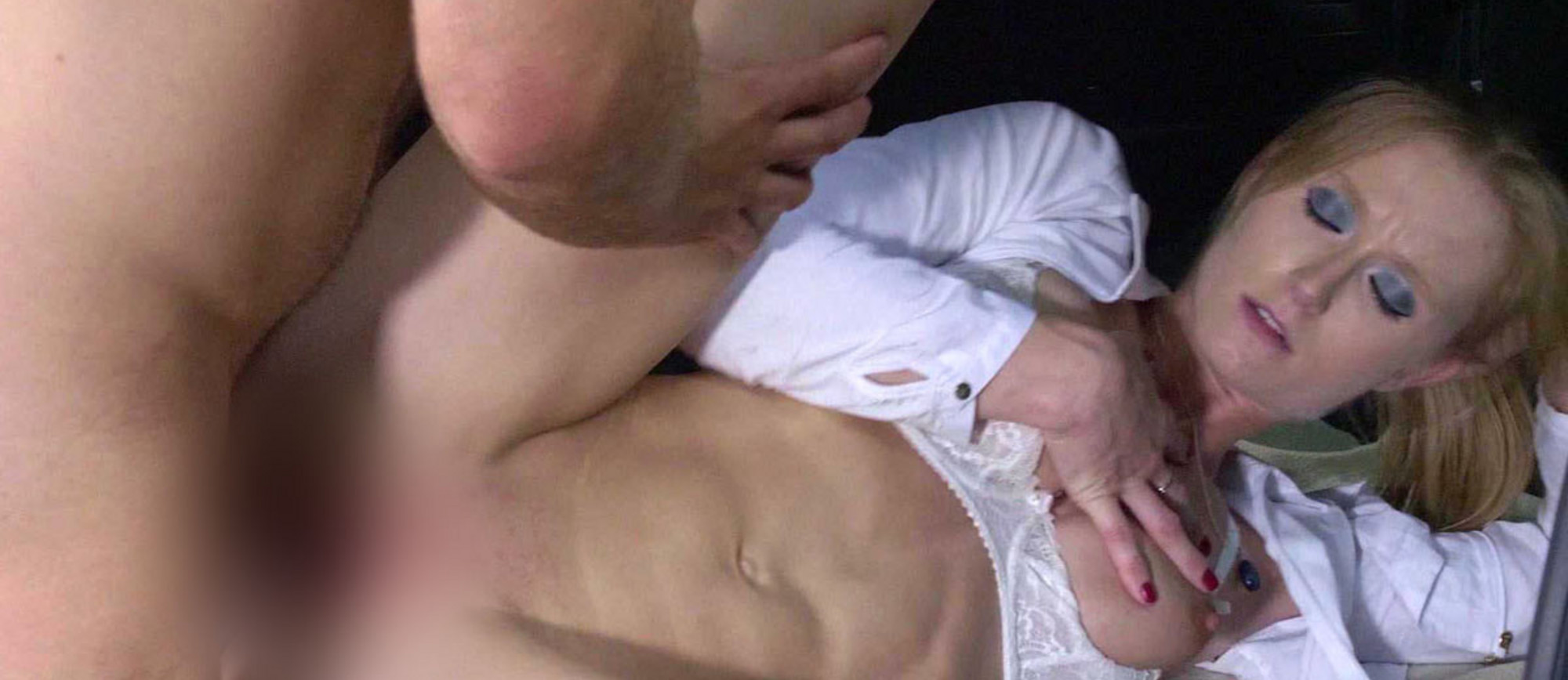 Kelly Doll's anal and DP session