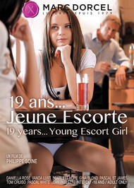 19 ans, jeune Escorte