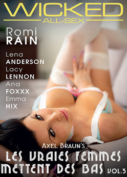 Les vraies femmes mettent des bas vol.3