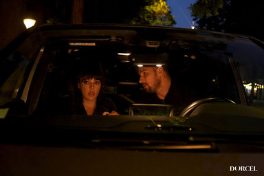 Whitney, verlanden nach unterwürfigkeit