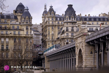 Claire, the sexologist