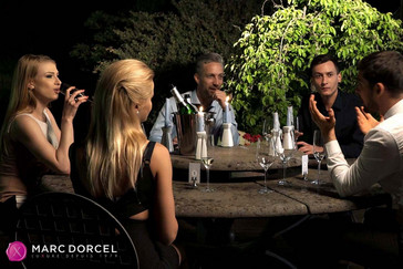 Lucy, la nouvelle secrétaire