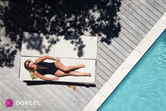 Contact - Tiffany der perverse engel