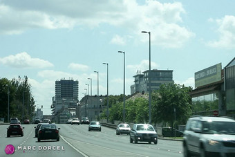 Manon, die neue sekretarin