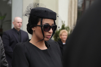 Anissa Kate, the Widow