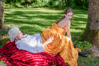 Newton, Genie und Hengst