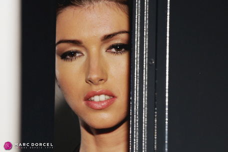 Manon, Secrétaire Débutante