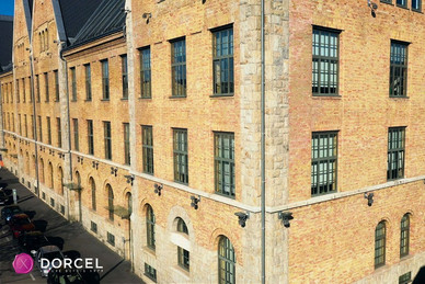 Russian Institute - la fille de la directrice