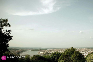 Lucy, la nouvelle secrétaire