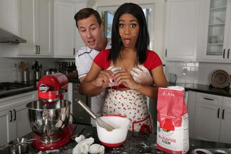 Round And Brown Vol.52