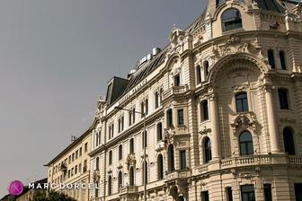 Meine devote Sekretärin