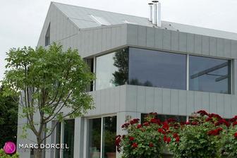 Lucy, die neue sekretärin