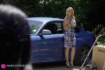 40 jahre, einführung meiner jungen nachbarin